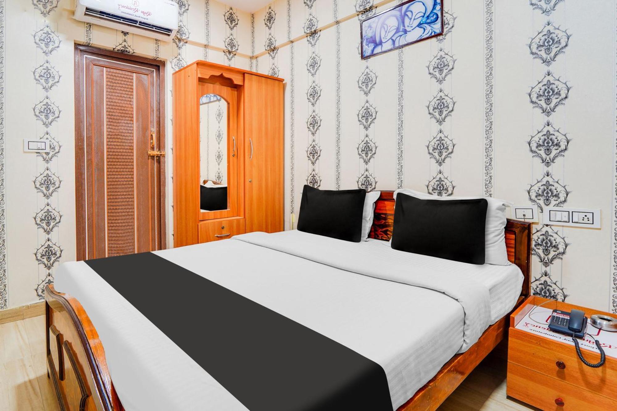 โอโย 8937 ราคุ เรซิเดนซี Hotel โคอิมบาทอร์ ภายนอก รูปภาพ